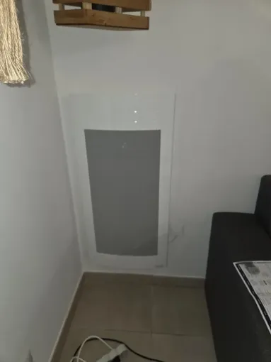 Changement d’un radiateur électrique à La Penne-sur-Huveaune, Marseille, STAES ELEC