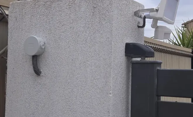 Création d'éclairage extérieur dans le jardin, éclairage à détection à Bouc Bel Air, Marseille, STAES ELEC